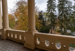 Langerova vila_balkon z malé zasedačky 2. NP_Ditta Kukaňová (2)