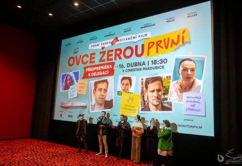 Pardubice v hlavní roli: Ovce žerou první slaví předpremiéru